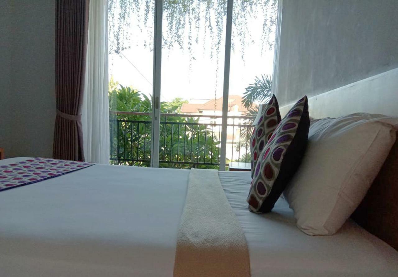 Hotel Mandari Pabean Buleleng Exterior foto